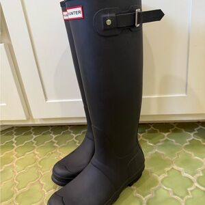 Hunter Black Tall Rain Boots
